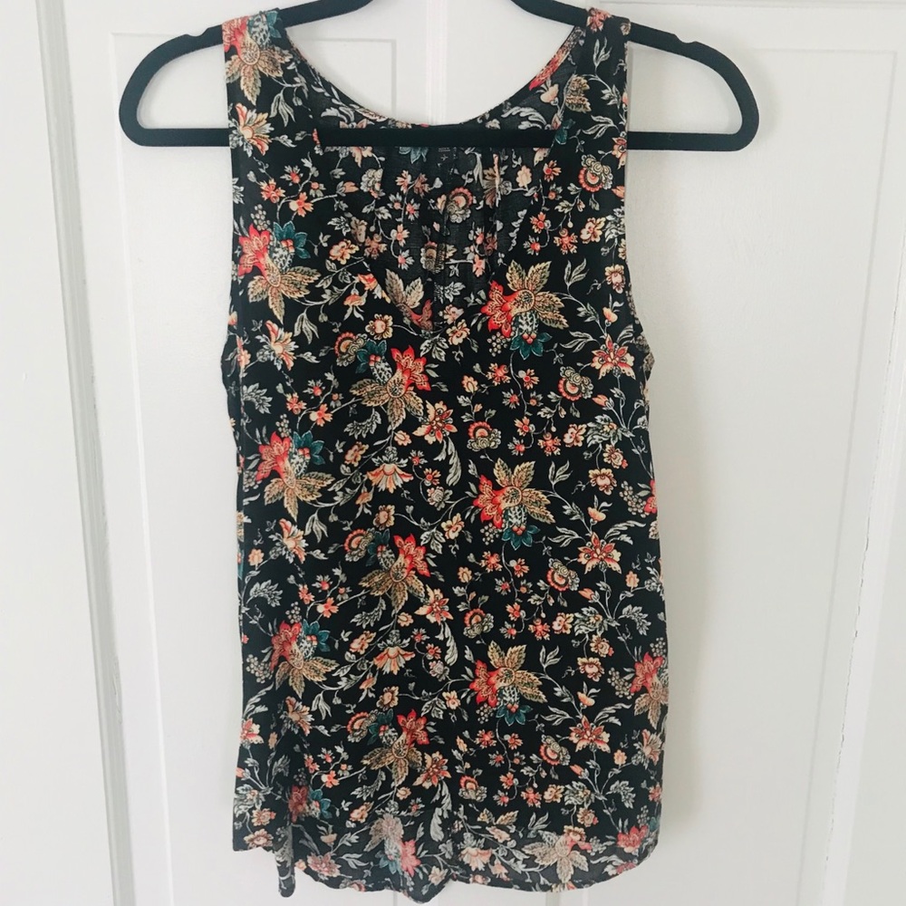 Express Sleeveless Blouse